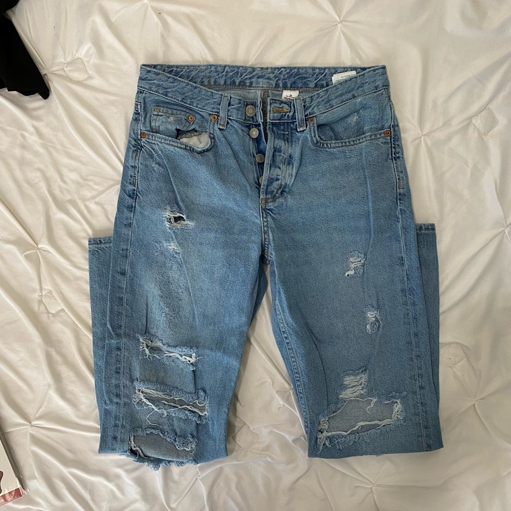Distressed Boyfriend Jeans